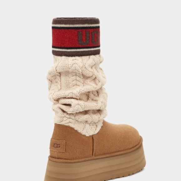 Ugg - Picture 4 of 6